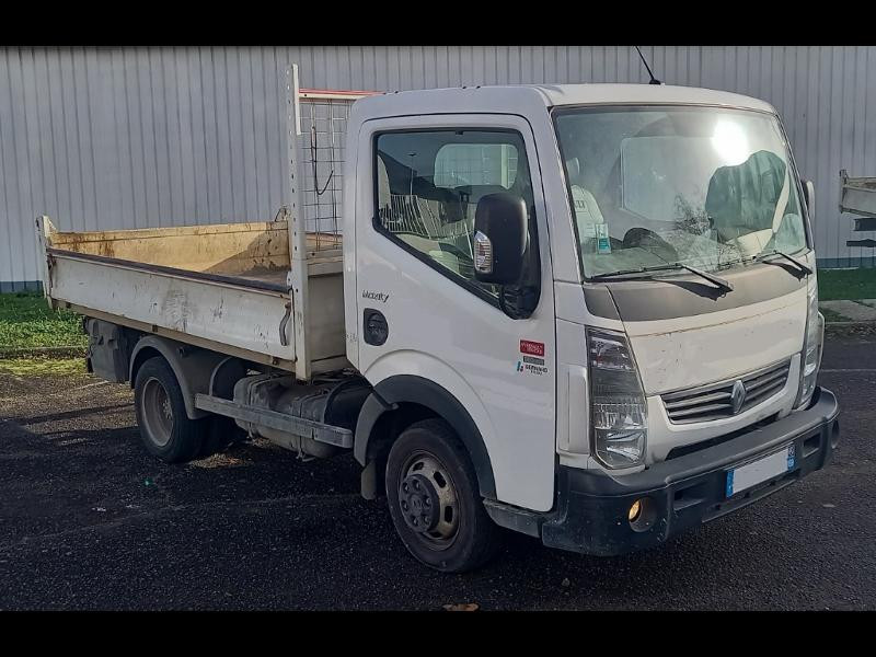 Vente Utilitaires légers RENAULT TRUCKS d'occasion