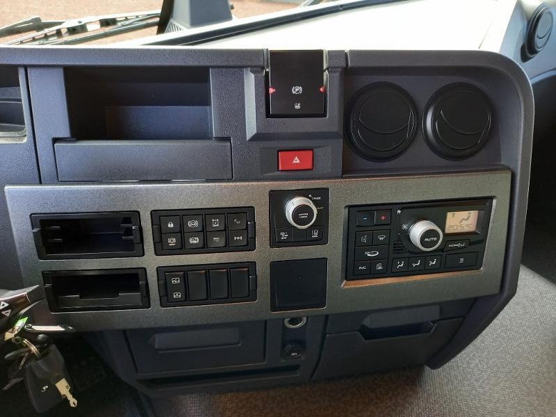 RENAULT TRUCKS T 480