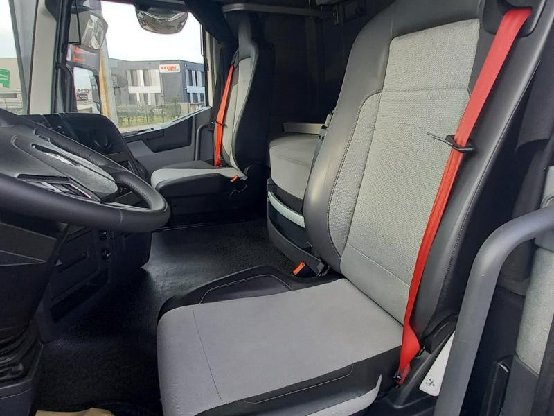 RENAULT TRUCKS T 480
