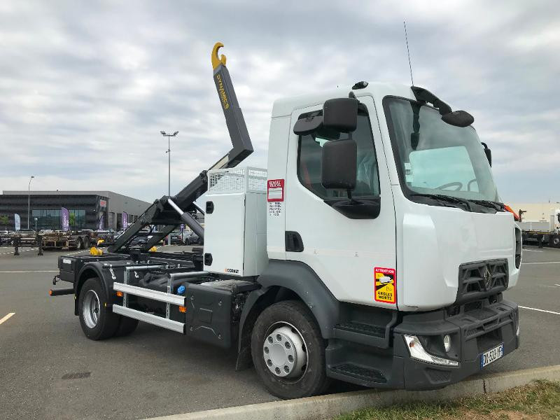 RENAULT D 12 MED P4X2 210E6