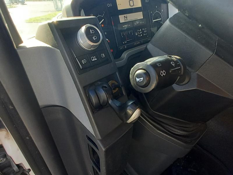 RENAULT TRUCKS RENAULT T 440 T4X2 E6