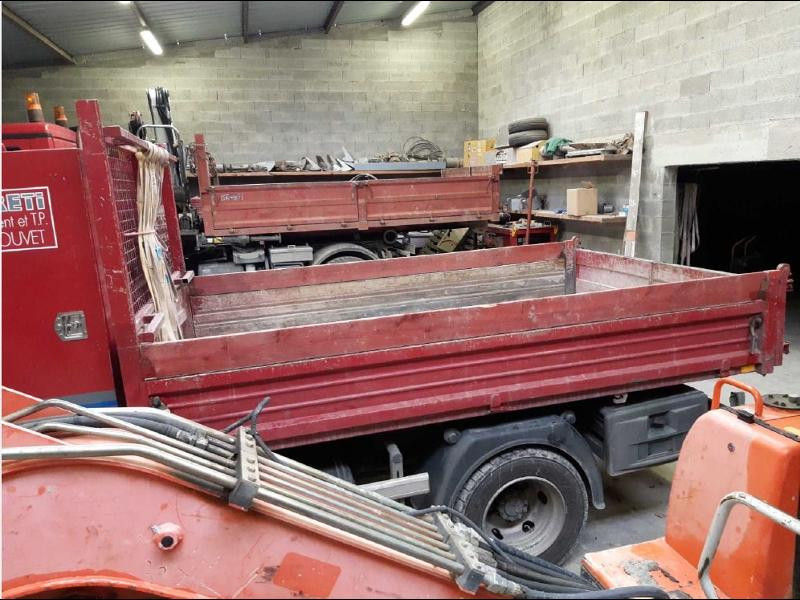 RENAULT TRUCKS D 7.5 L2 BVM 180E6